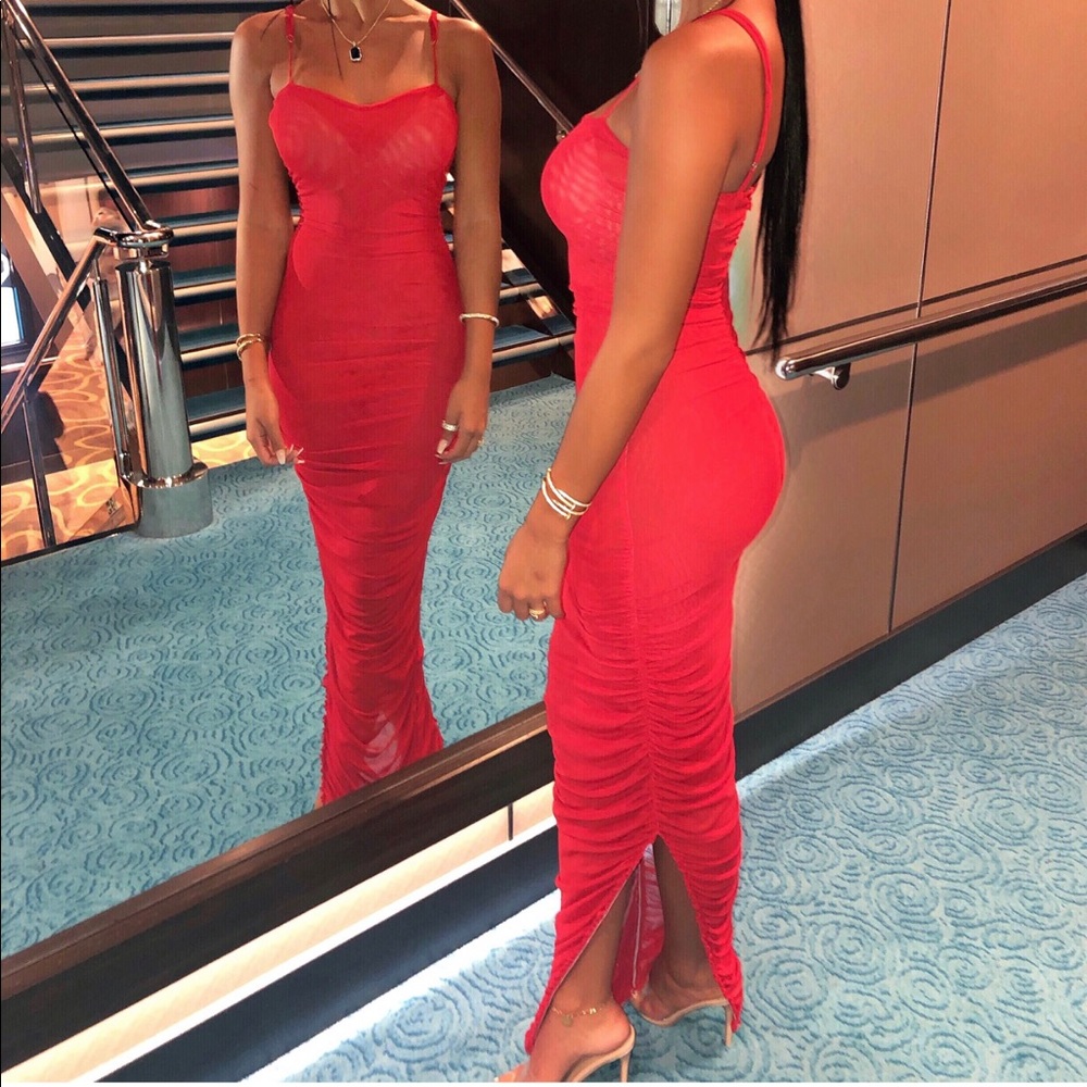 Perfect red maxi dress with side slit! SIZE SMALL!